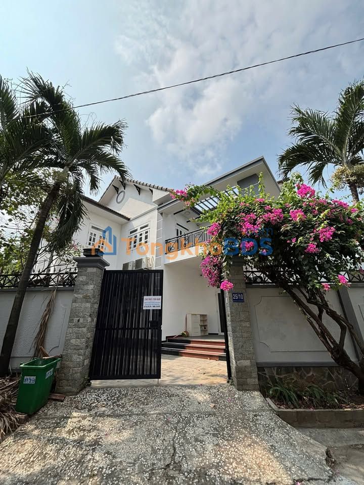 Cho thuê Biệt thự An Bình, TP. Thủ Đức - 305m² - Sẵn sàng làm văn phòng/ở