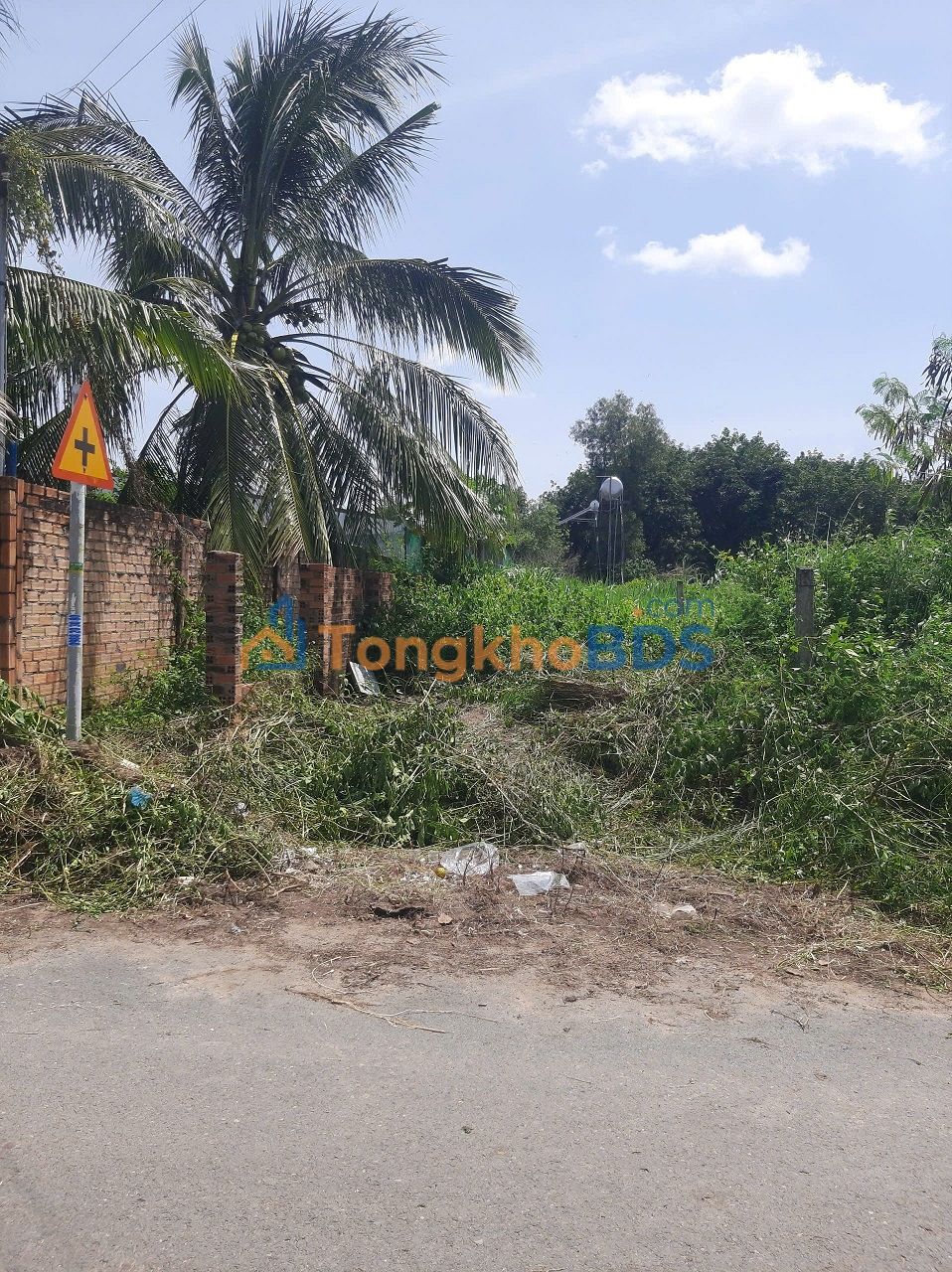 Đất Nền Thị Trấn Võ Xu - Mặt Tiền Nguyễn Tri Phương 194m² - Sẵn Sổ Hồng