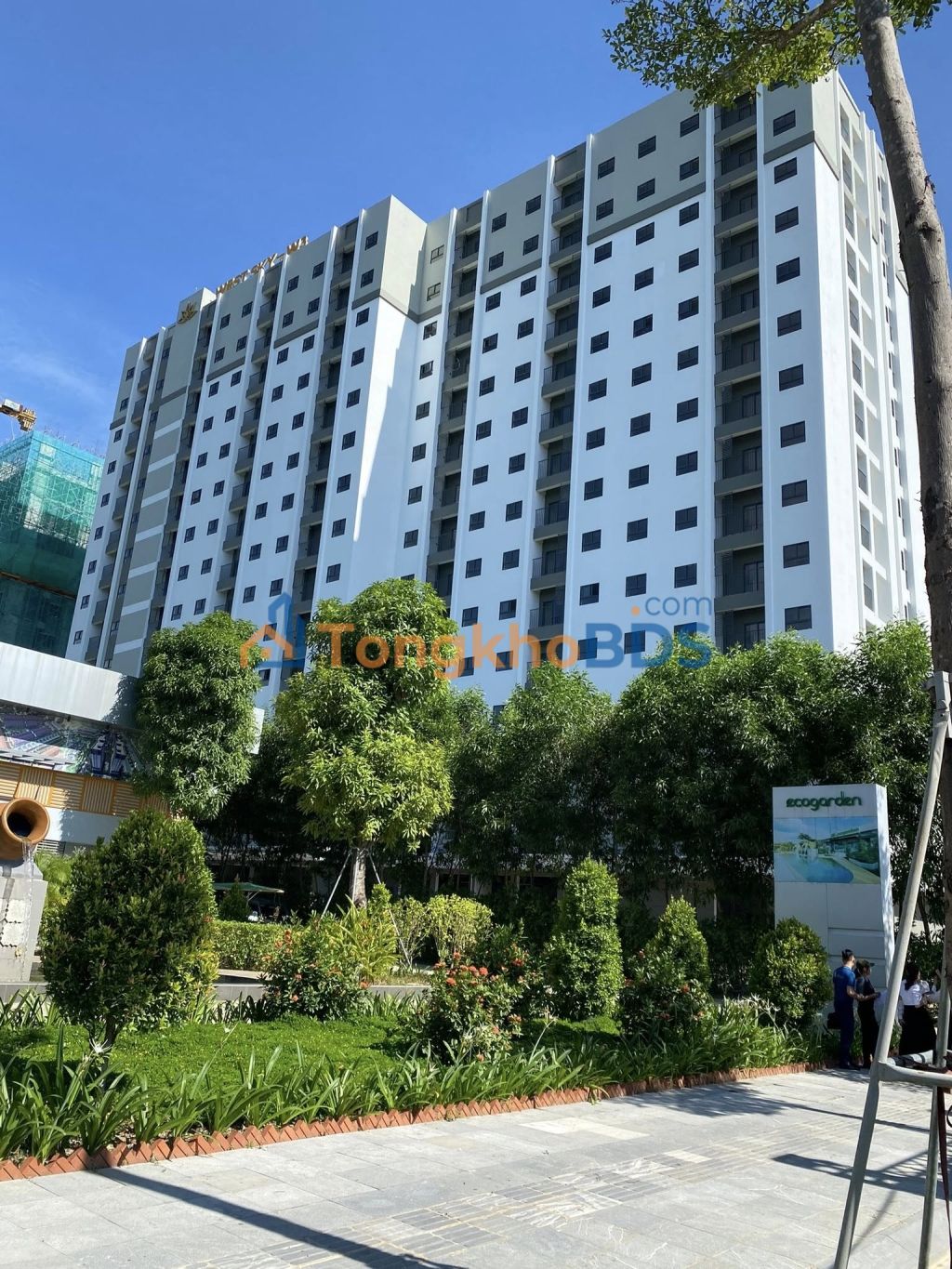 Can ho Eco Garden Hue 53m2 900 trieu - View dep sang