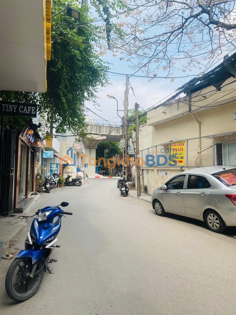 Nhà Cầu Giấy 109m² 39.9 tỷ - Ô tô tránh, kinh doanh sầm uất