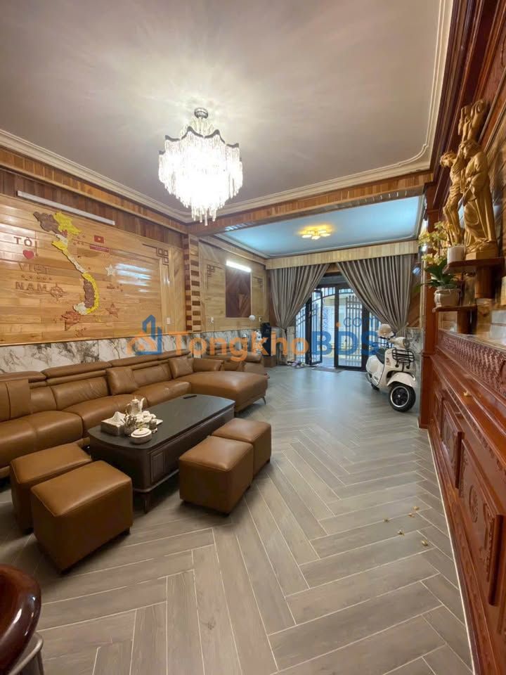 Nhà Tô Hiến Thành Đà Lạt 75m² 10.5 tỷ - Ô tô vào tận nhà