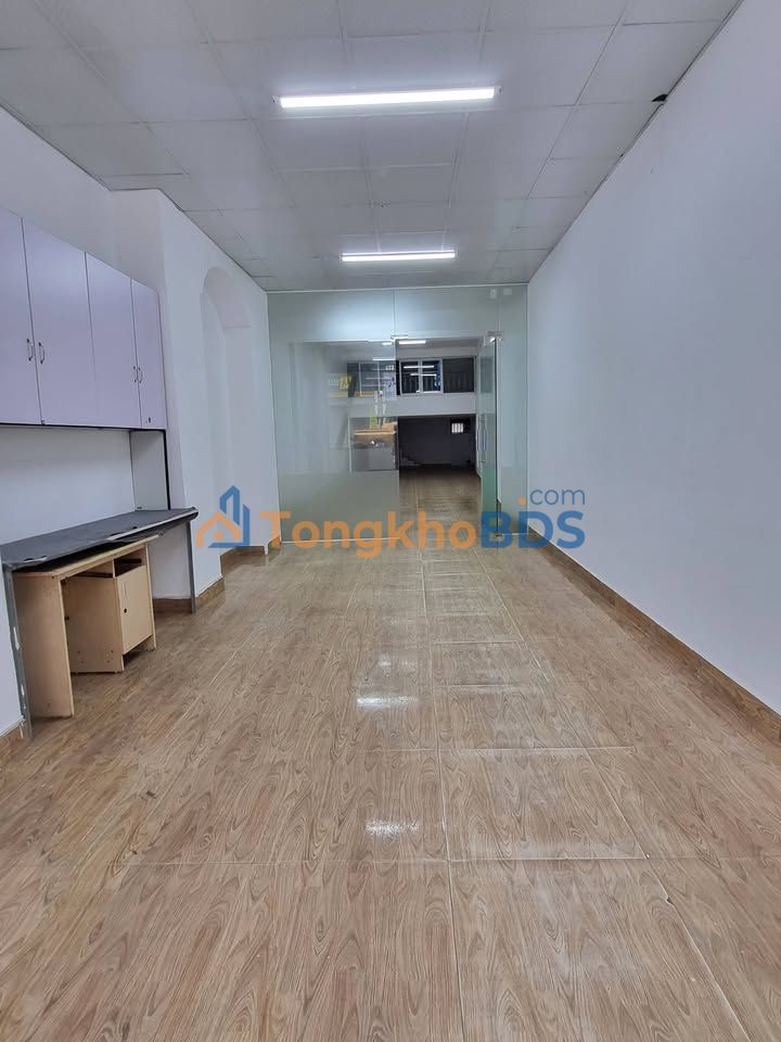 Nhà mặt phố Lê Thanh Nghị Hải Dương 11tr - Ô tô vào tận nhà