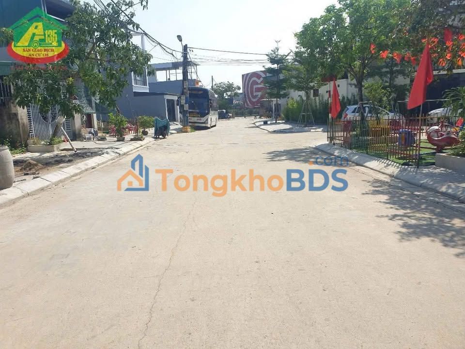 Đất nền Hoa Lư 100m² 3.6 tỷ - Sổ đỏ chính chủ, mặt đường 8m