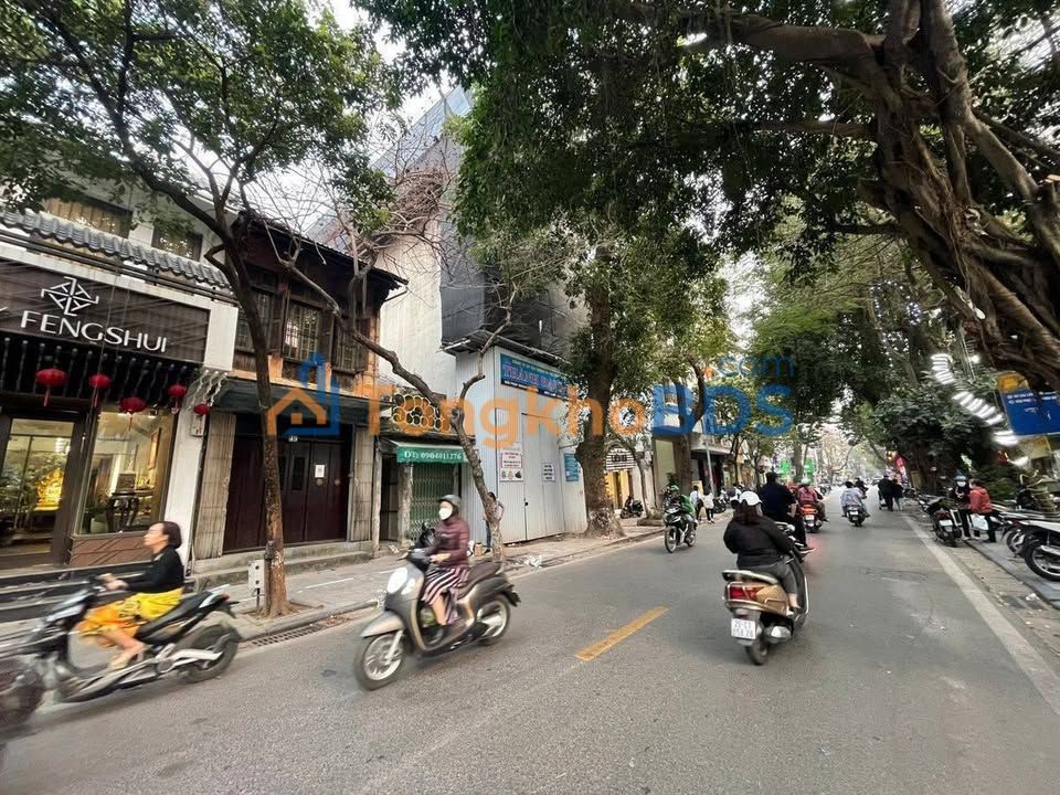 Nhà phố Hàng Cót 179m² 20.5 tỷ - Mặt tiền kinh doanh