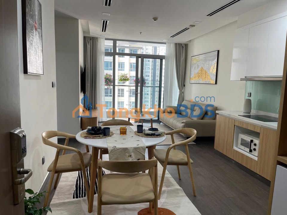 Căn hộ Vinhomes Central Park Bình Thạnh 70m² 10.3 tỷ - Bàn giao ngay