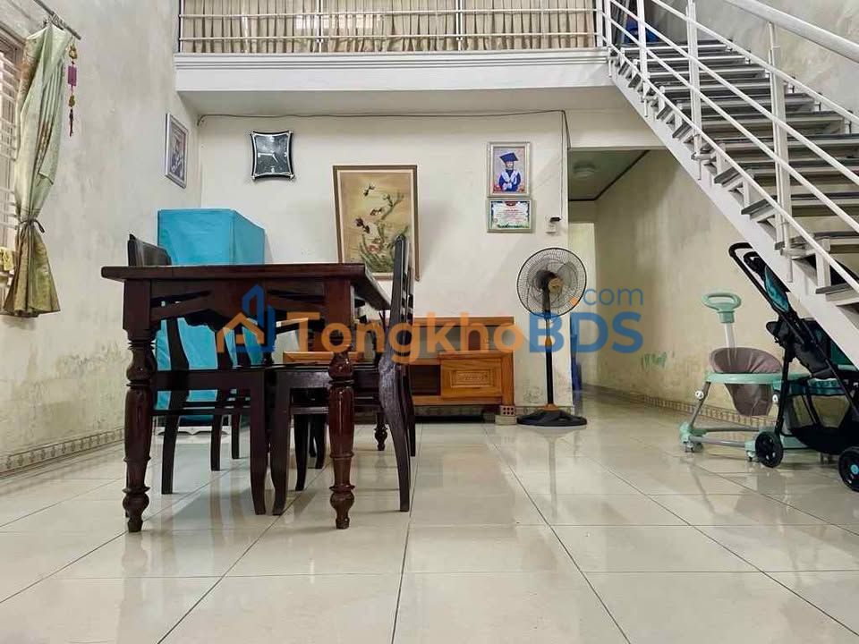 Nhà Kiệt Điện Biên Phủ Hưng Yên 125m² 4 tỷ - Chính chủ bán