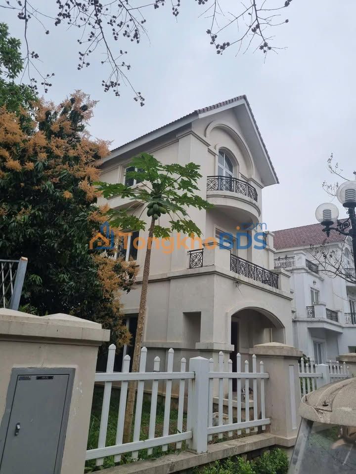 Nhà đơn lập Hoa Phượng 02 Xuân Tảo 600m² - Ô tô vào nhà