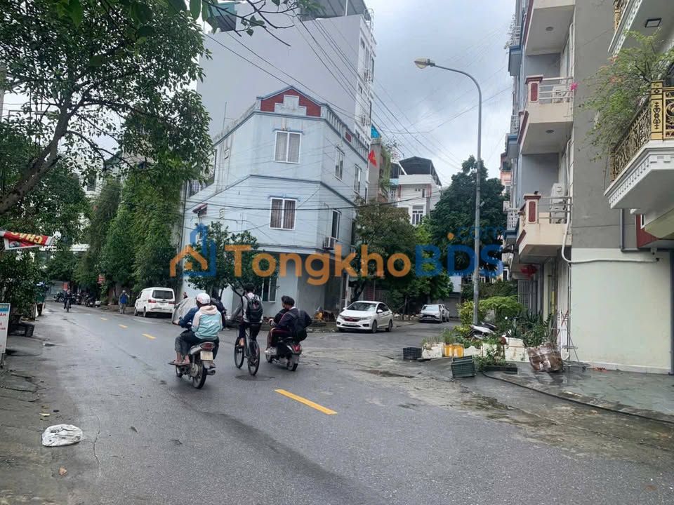 Đất nền Xa La 30,5m² 7 tỷ - Sổ đỏ chính chủ ô tô vào cửa