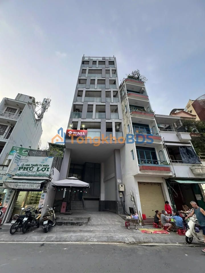 Tòa nhà Thao Central Cô Bắc 217m² 128 tỷ - Vị trí trung tâm