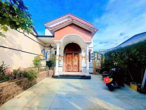 Nhà Gỗ Mái Thái 254m² Sổ Riêng Gần Chợ Thái Bình - Giá Tốt 5.1 Tỷ