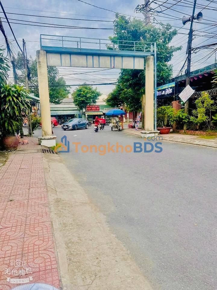 Nhà Đinh Tiên Hoàng P8 148m2 3.2 tỷ - Vị trí đẹp