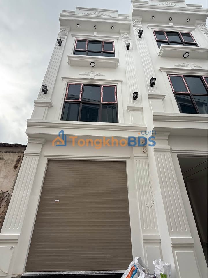 Nhà riêng Kiến An 42m² 2 tỷ - Ô tô vào tận nhà