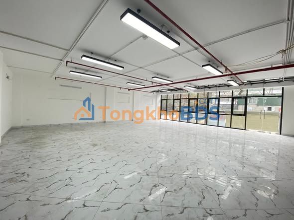 Office Khuất Duy Tiến 105m² 10,5tr - View đẹp sẵn làm việc