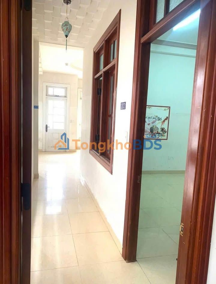 Nhà nguyên căn Phù Đổng Thiên Vương P8 130m² - Mặt tiền kinh doanh