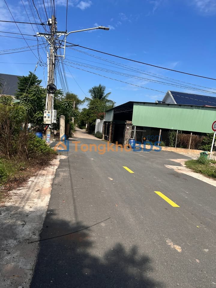 Đất Vườn 2400m² Tân Uyên - Sổ Thổ Cư, Gần KCN, Sẵn Xây Nhà Vườn