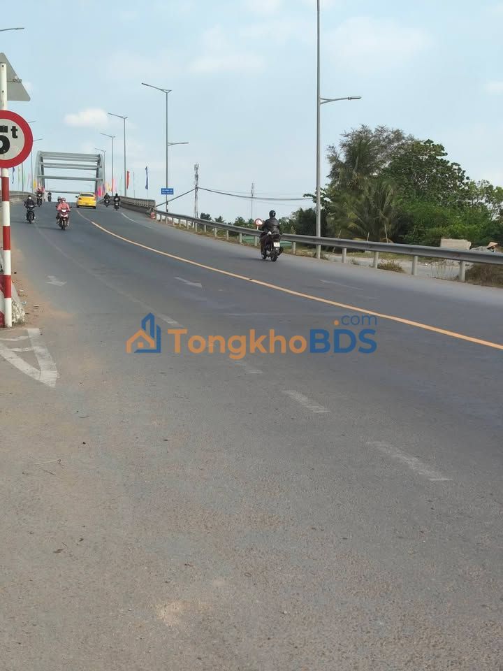 Đất nền QL53 Trà Cú 792m² 2.4 tỷ - Đường to ô tô