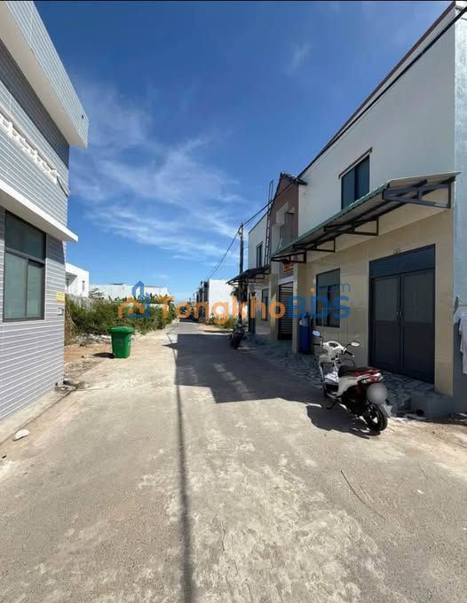 Bán gấp nhà trọ 318m² TP Trà Vinh - Dòng tiền 30tr/tháng