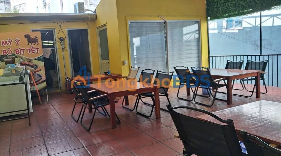 Nhà phố Nguyễn Thị Minh Khai 200m² 480 triệu - Vị trí đắc địa