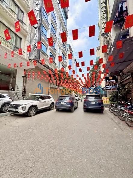 Tòa Nhà Mặt Tiền Lê Đức Thọ 115m², 8 Tầng Thang Máy - Kinh Doanh Đỉnh Cao