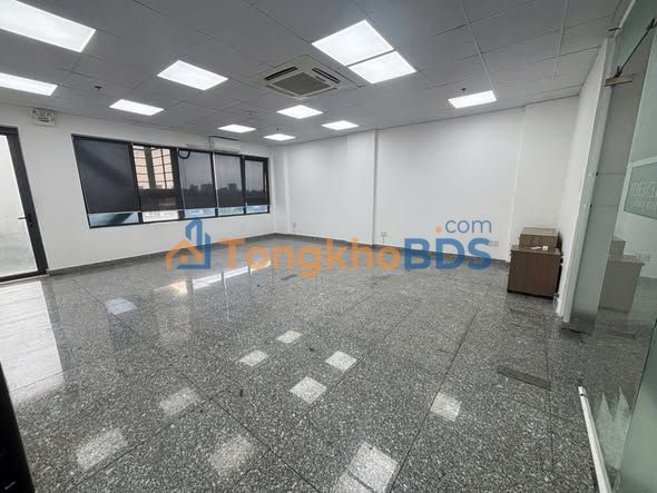 Văn phòng Thảo Điền 45m² giá 20.25 triệu - View thoáng