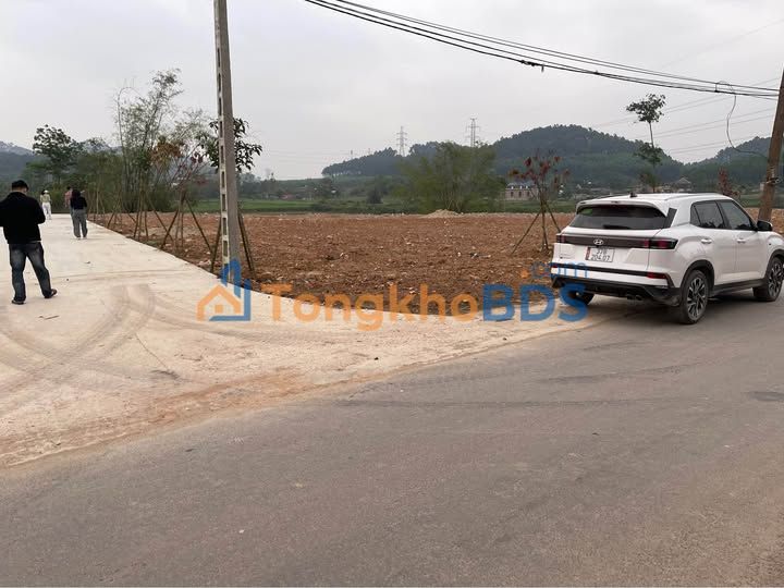 Đất nền Nam Thái Thanh Chương 146m² 6xx triệu - Đường to ô tô