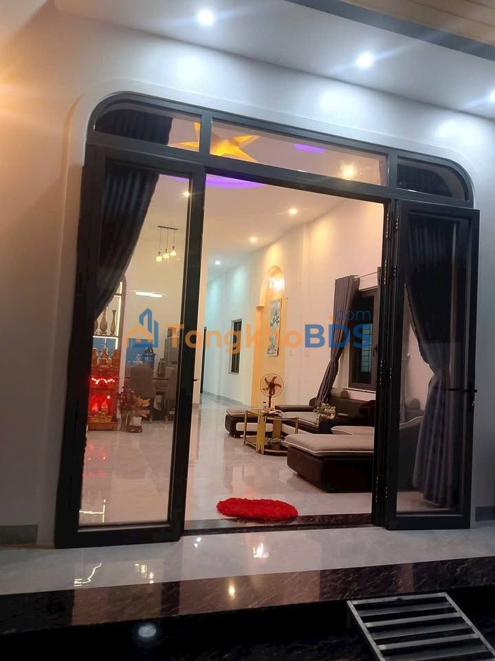 Nhà mặt tiền Lê Văn Cao Phổ Ninh 100m² 1.99 tỷ - Ô tô vào tận nhà