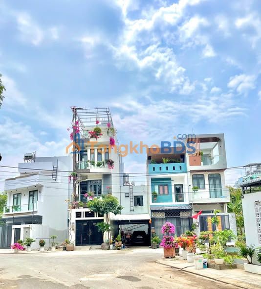 Nhà 3 Tầng 52m² Khu VIP Long Khánh - 5 Tỷ TL