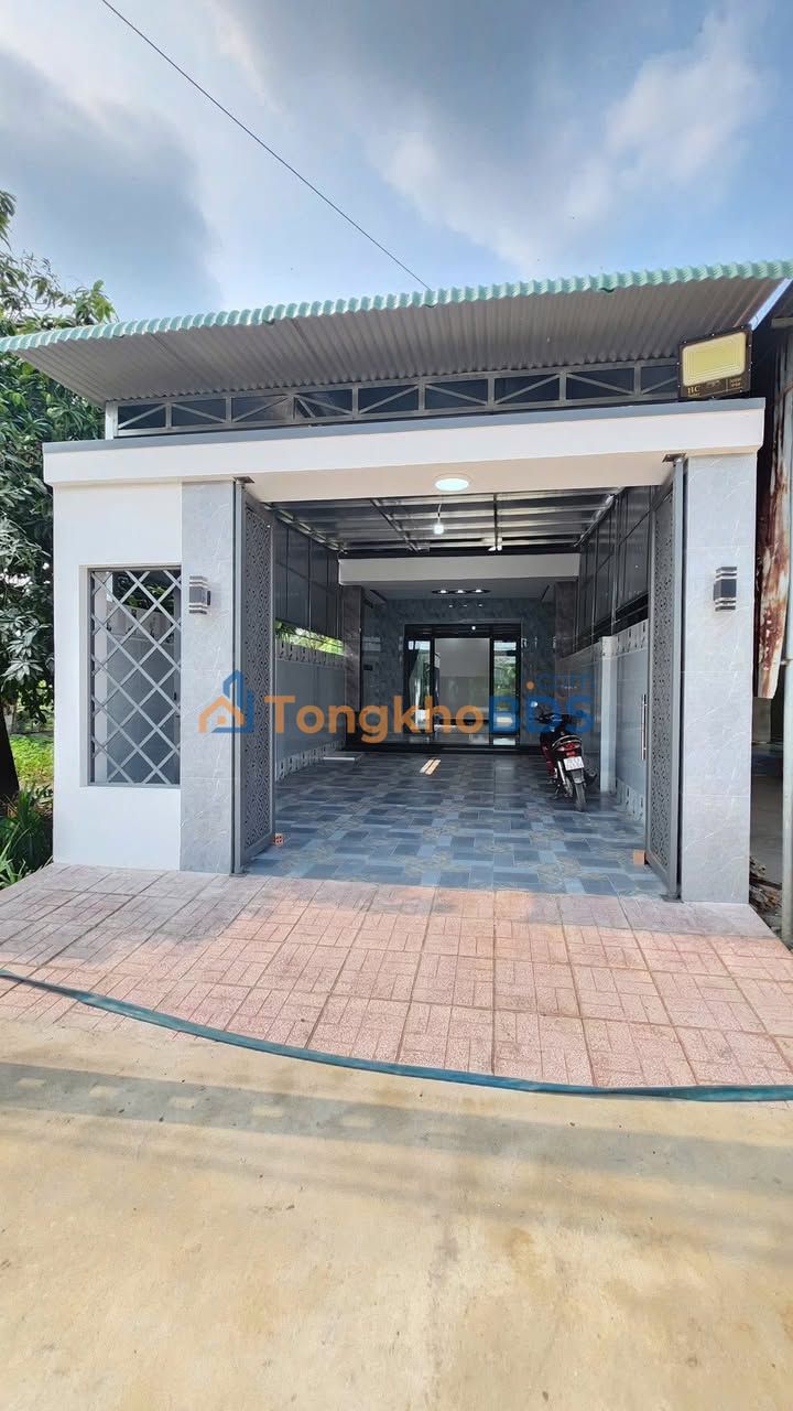 Nhà Ninh Phú Bàu Ninh Thạnh 215m² 1.82 tỷ - Ô tô vào nhà