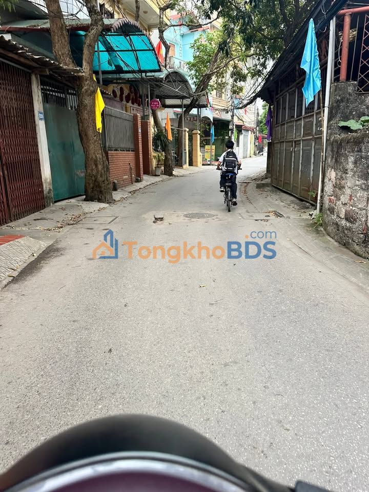 Nhà gác lửng Chu Văn An Lạng Sơn 100m² giá 2 tỷ - Chính chủ bán giá tốt