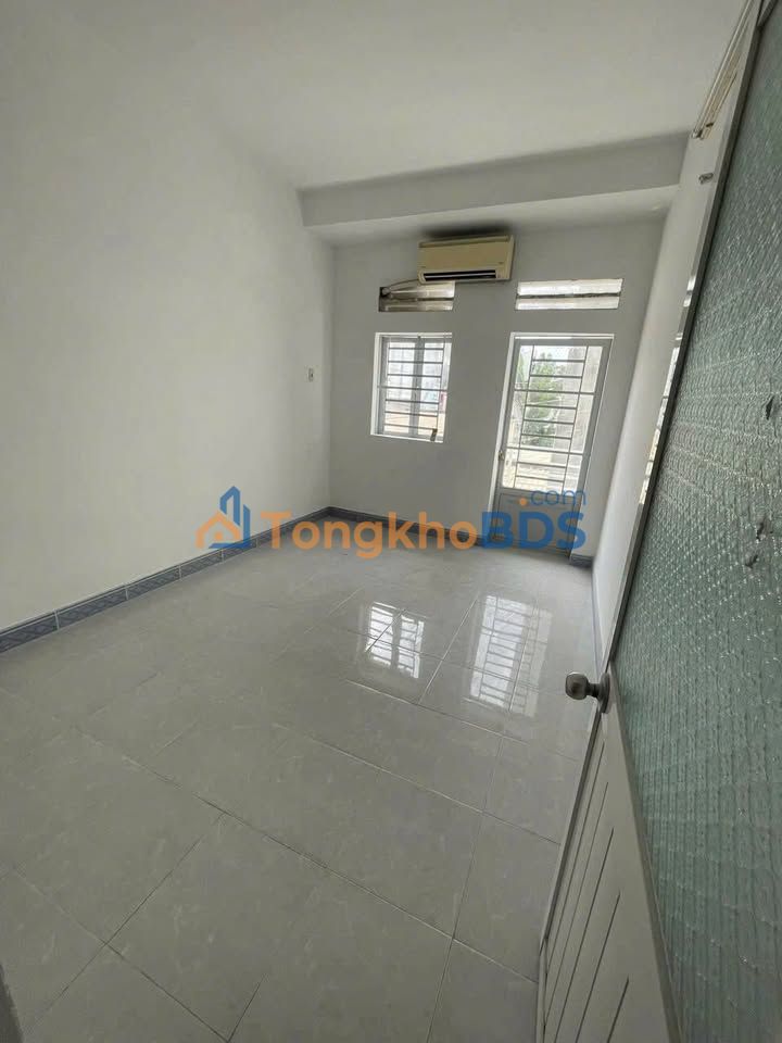 Nhà hẻm Trần Thị Năm Q12 4.5 triệu - Sẵn sàng ở ngay