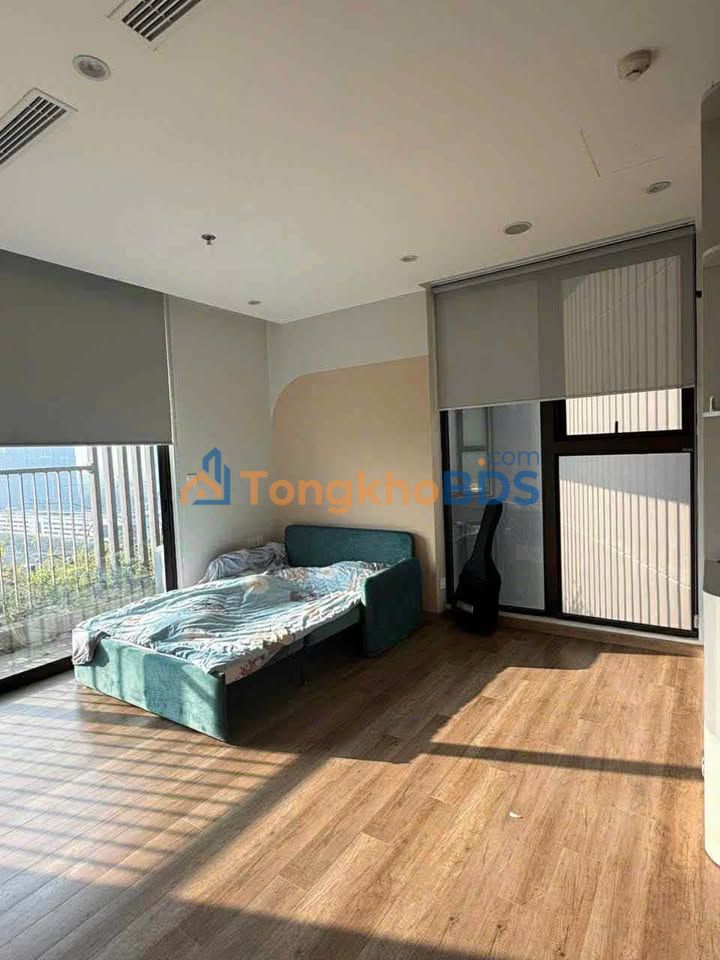 Căn hộ Ecopark Xuân Quan 32m² giá 3.2 tỷ - View sông Hồng