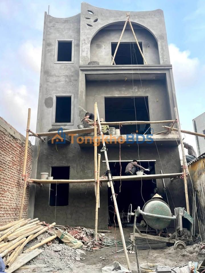 Nhà Cầu Đông Lộc Vượng 49m² 2 tỷ - Chính chủ ô tô vào nhà