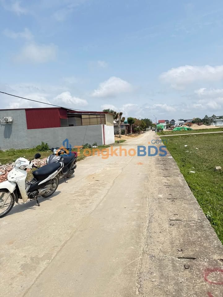 Đất nền Lộc Sơn 162m² 1.32 tỷ - Đường to ô tô