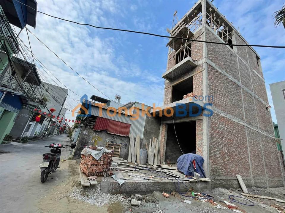 Nhà Mặt Ngõ Thông Đồng Hoà, Kiến An - 76m² Giá 4.95 Tỷ, Gara Ô Tô