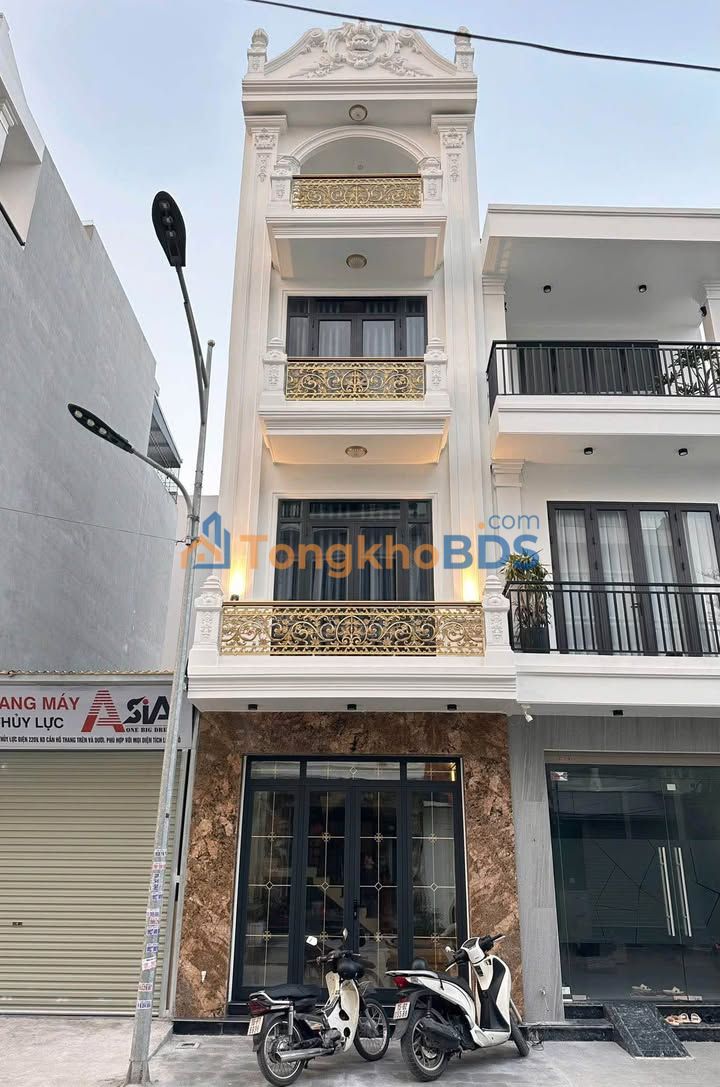 Nhà mặt phố Bùi Viện 62m² 8 tỷ - Mặt tiền kinh doanh