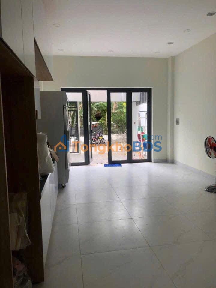 Nhà cấp 4 mặt tiền Linh Xuân 50m2 6 triệu - Ô tô tận nhà