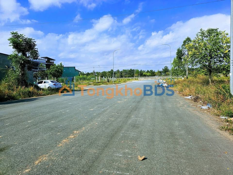 Đất nền Tân Phú Cần Thơ 100m² 2.3 tỷ - Sổ đỏ chính chủ