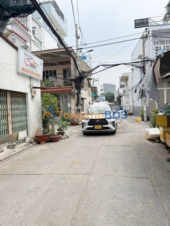 Nhà Mặt Tiền Hẻm 6m - Kinh Doanh Nhỏ Lẻ - Gần AEON MALL Tân Phú - 4 Tỷ