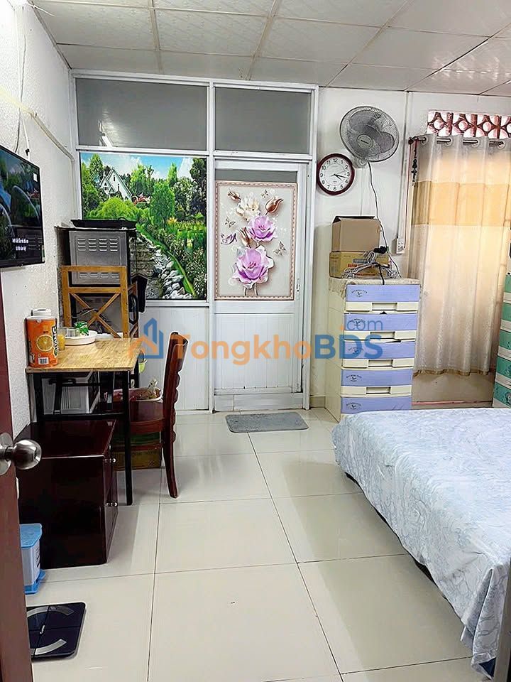 Nhà riêng Âu Cơ Q11 33m² 3.6 tỷ - Ô tô vào nhà
