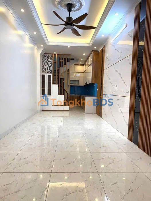 Nhà riêng Lĩnh Nam Hoàng Mai 40m² giá 7.85 tỷ - Sẵn sàng ở ngay