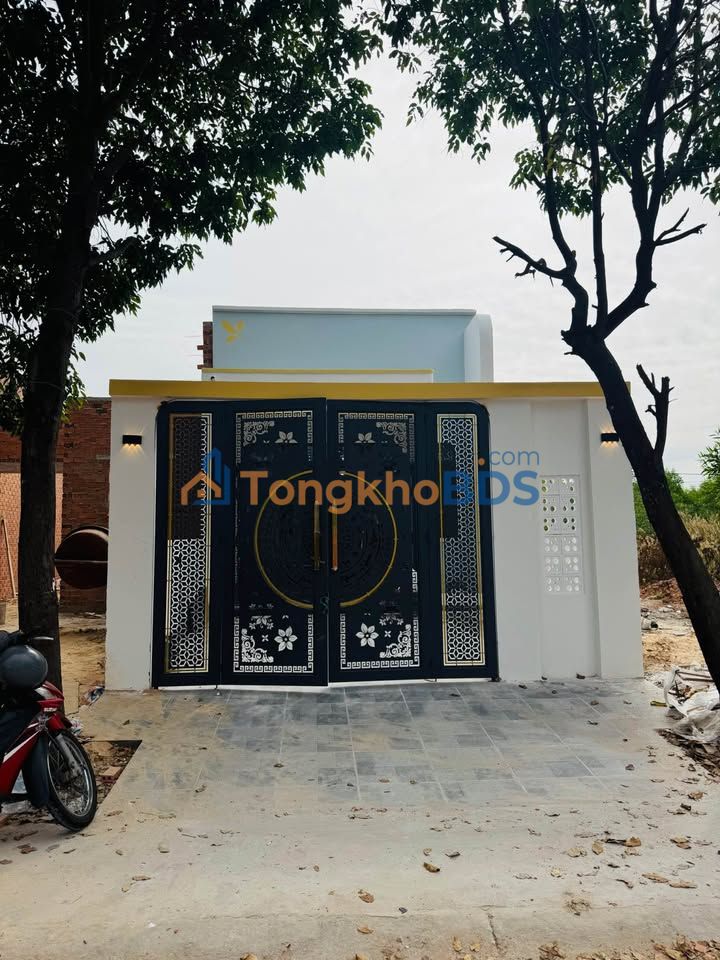 Nhà phố N14 mp4 Bến Cát 150m2 giá 2.2 tỷ - Chính chủ bán