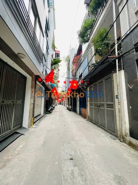 Nhà 150m² Ba Đình - Ô Tô Đỗ Cửa, 5 Tầng Kiên Cố - 11.8 Tỷ