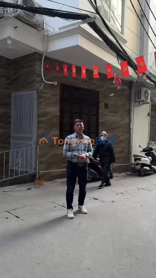 Nhà phố Ba Đình Văn Cao 70m² 23.3 tỷ - Đầu tư sinh lời