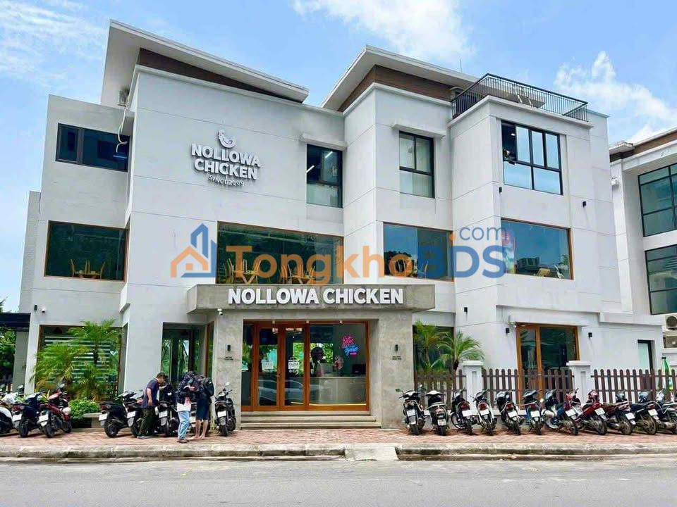 Cho thuê mặt phố Huỳnh Thúc Kháng 600m² full nội thất - Sẵn sàng vận hành