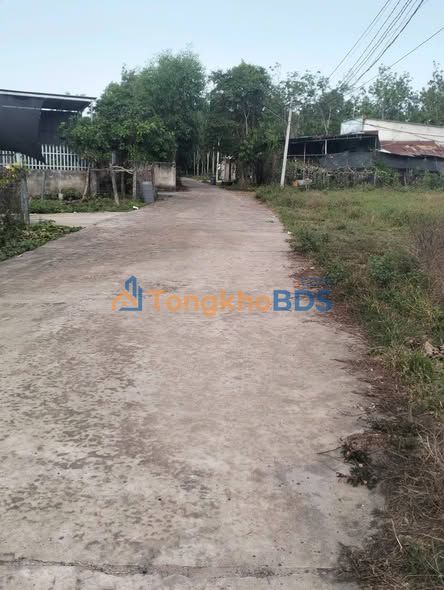 Đất nền KCN Minh Hưng A 250m² giá thỏa thuận - Đường to ô tô