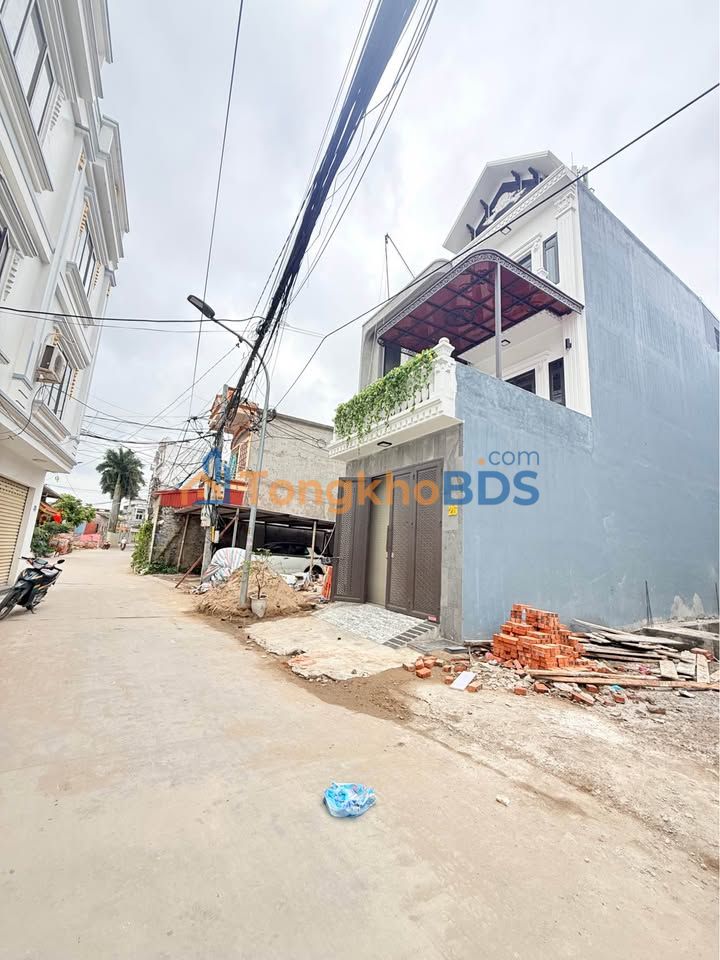 Nhà Nam Sơn An Dương 68m² 4.2 tỷ - Ô tô vào tận nhà