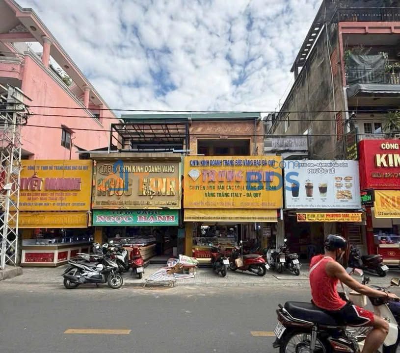 Nhà phố Nguyễn Hữu Cầu 191m2 95 tỷ - Mặt tiền kinh doanh