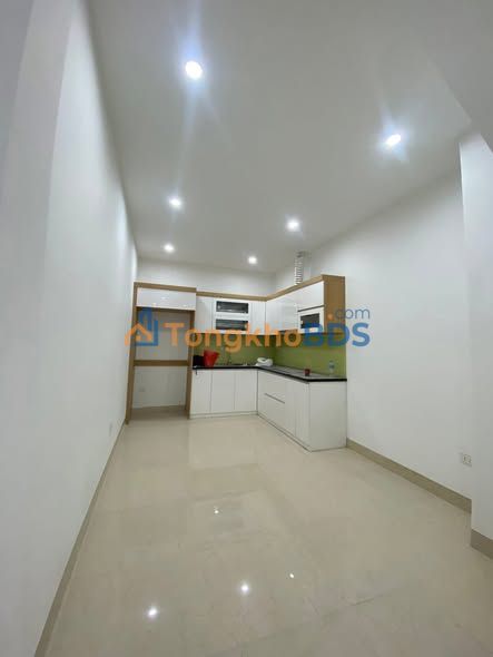 Nhà phố Nam Từ Liêm 40m² 8.9 tỷ - Chính chủ sẵn vào ở
