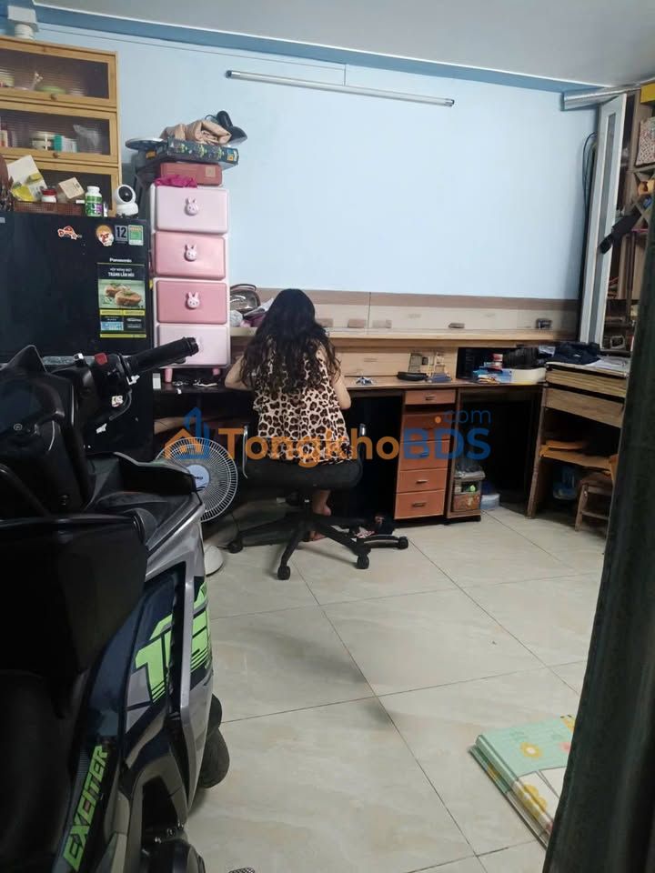 Nhà riêng Lê Văn Việt Thủ Đức 24m² 2.35 tỷ - Chính chủ