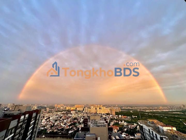 Can ho Vinhomes Central Park TP.HCM 116m2 14.7 ty View dep